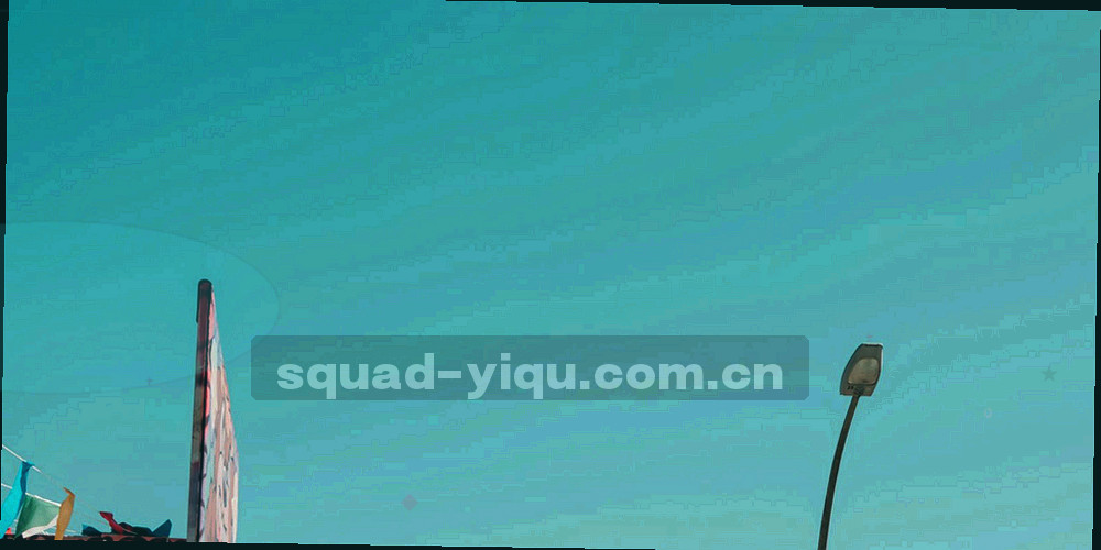 横向色阶条与分组标签构成的薪资区间信息图，暖橙只用于高亮其中一段